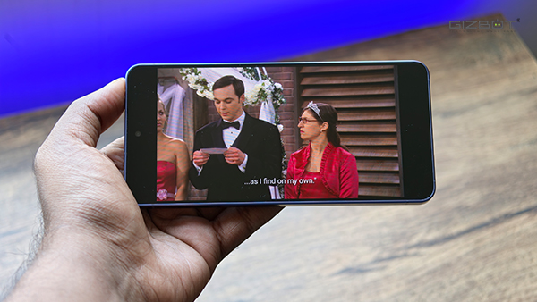 Samsung Galaxy S26 Review: Display
