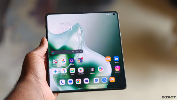 Motorola's Marketing Head on India's Foldable Turning Point