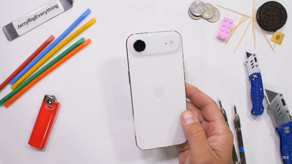 iPhone Air Discount Brings Price Below Rs 1,00,000 in India iPhone Air Discount Brings Price Below Rs 1,00,000 in India
