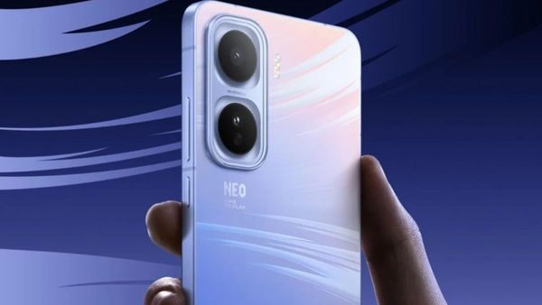New iQOO Neo 12 Leak Points to a Huge Battery and a 2K Flat Display