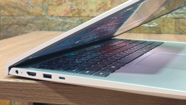 Dell 15 (2026) Review: Ports and Connectivity
