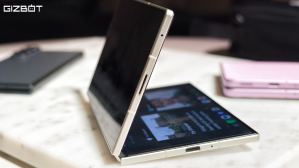 Samsung Galaxy Z Fold8 First Impressions Samsung Galaxy Z Fold8 First Impressions