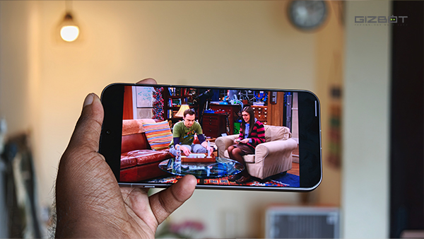I Can't Stop Recommending This Flagship Phone From 2025 I Can't Stop Recommending This Flagship Phone From 2025