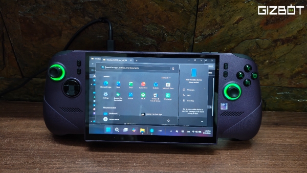 MSI Claw 8 EX AI+ Review: Software / Bundled Experience