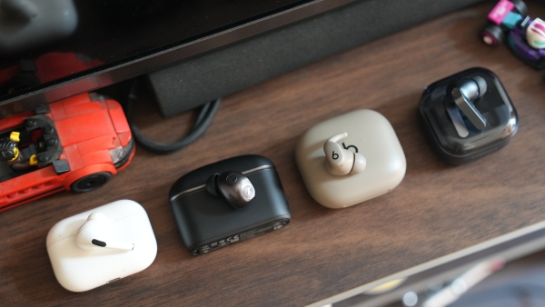 Sennheiser Momentum True Wireless 5: Design and Build