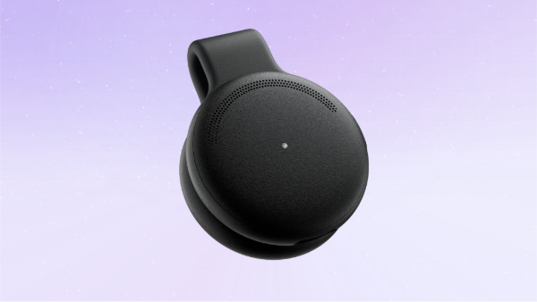 Apple Watch Quietly Killed a Whole Category of AI Pendants 