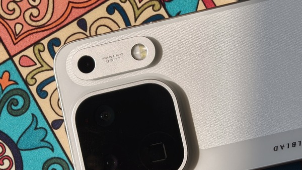 OPPO Find X10 Pro Max First Impressions: Plenty of Promise OPPO Find X10 Pro Max First Impressions: Plenty of Promise