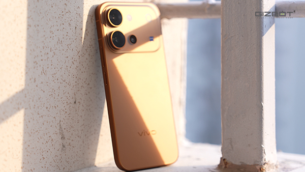 Vivo V80 Review: A Solid All-Rounder That Plays to Its Strengths Vivo V80 Review: A Solid All-Rounder That Plays to Its Strengths
