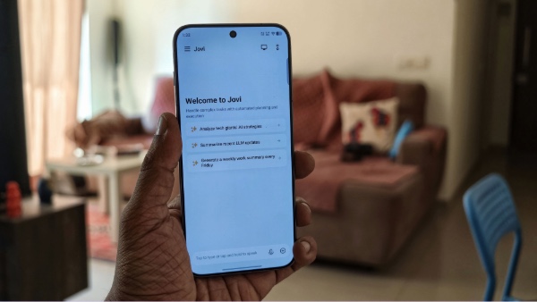 The Vivo X300 Pro With OriginOS 7 Is A Steal Deal: Here's Why The Vivo X300 Pro With OriginOS 7 Is A Steal Deal: Here's Why