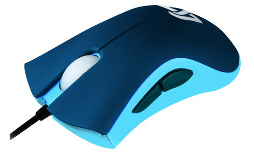 razer_deathadder_e-sports_edition_-pc gaming mouse