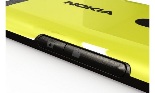 ನೋಕಿಯಾ ಲೂಮಿಯಾ 990