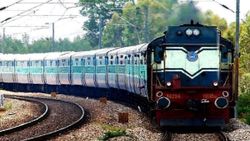 ಈತ ಮಾಡಿದ ಕೆಲಸಕ್ಕೆ ರೈಲ್ವೆ ಇಲಾಖೆಯೇ ಶಾಕ್!..ಅಷ್ಟಕ್ಕೂ ಈತ ದೋಚಿದ ಹಣ ಎಷ್ಟು ಗೊತ್ತಾ?
