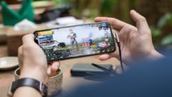 online game: ಭಾರತೀಯ ಗೇಮರ್‌ಗಳು ವರ್ಷಕ್ಕೆ 12 ಲಕ್ಷದವರೆಗೆ ಗಳಿಸುತ್ತಿದ್ದಾರಂತೆ! ಮತ್ಯಾಕೆ ಬೇರೆ ಕೆಲಸ?  