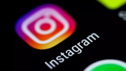 Instagram: ಇನ್‌ಸ್ಟಾಗ್ರಾಮ್ ಚಟ ಜಾಸ್ತಿಯಾಗಿದೆಯಾ? ಕಡಿವಾಣಕ್ಕೆ ಇಲ್ಲಿದೆ ಸುಲಭ ಸಲಹೆ! ಆದರೆ..