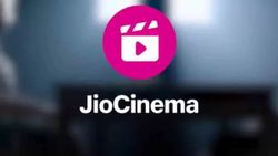 Jio: ಜಿಯೋದಿಂದ ಪ್ರೀಮಿಯಂ ವಾರ್ಷಿಕ ಪ್ಲ್ಯಾನ್ ಘೋಷ‍ಣೆ! ಪರಿಚಯಾತ್ಮಕ ಬೆಲೆ 299 ರೂ. ಅಷ್ಟೇ.. 