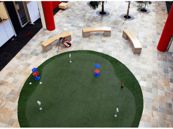 ಯೂಟ್ಯೂಬ್‌ ಆಫೀಸ್‌