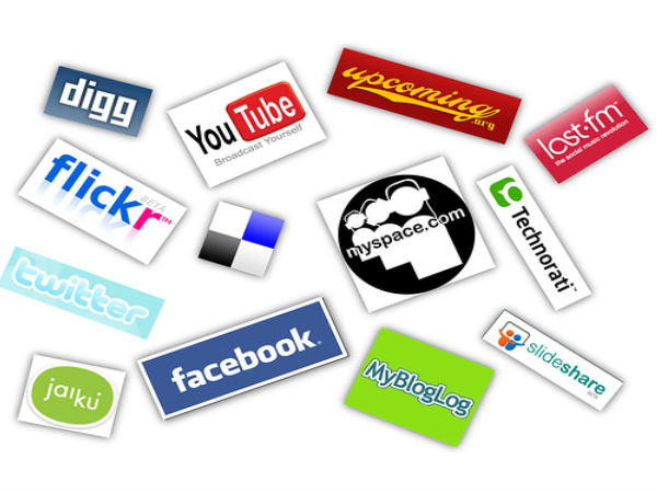 ಮೊಬೈಲ್ ಬಗ್ಗೆ ನೀವು ತಿಳಿಯಲೇಬೇಕಾದ ಟಾಪ್ 10 ಸಂಗತಿಗಳು ಮೊಬೈಲ್ ಬಗ್ಗೆ ನೀವು ತಿಳಿಯಲೇಬೇಕಾದ ಟಾಪ್ 10 ಸಂಗತಿಗಳು