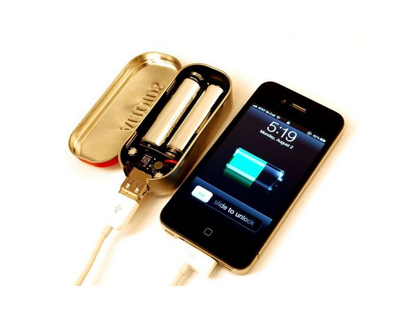 MintyBoost Portable Device AA Battery Charger Kit