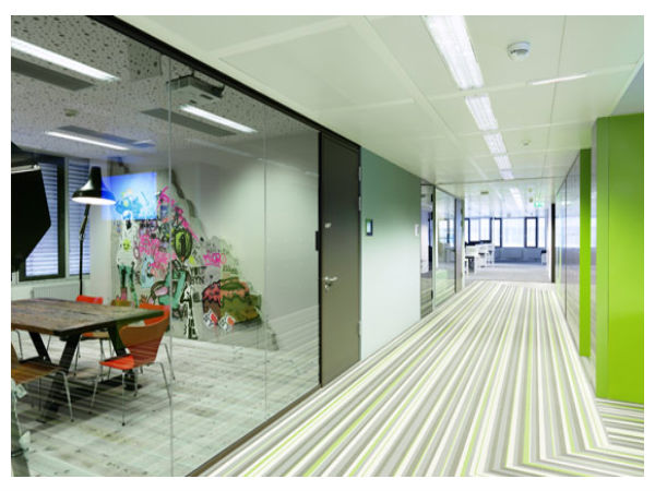 ಮೈಕ್ರೋಸಾಫ್ಟ್ ಆಫೀಸ್‌ ಒಳಗಡೆ ಒಮ್ಮೆ ಸುತ್ತಾಡಿ 