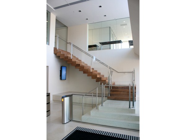 ನೋಡಿದರೆ ಮತ್ತೊಮ್ಮೆ ನೋಡಬೇಕು ಅಡೋಬ್ ಕಛೇರಿಯನ್ನು ನೋಡಿದರೆ ಮತ್ತೊಮ್ಮೆ ನೋಡಬೇಕು ಅಡೋಬ್ ಕಛೇರಿಯನ್ನು