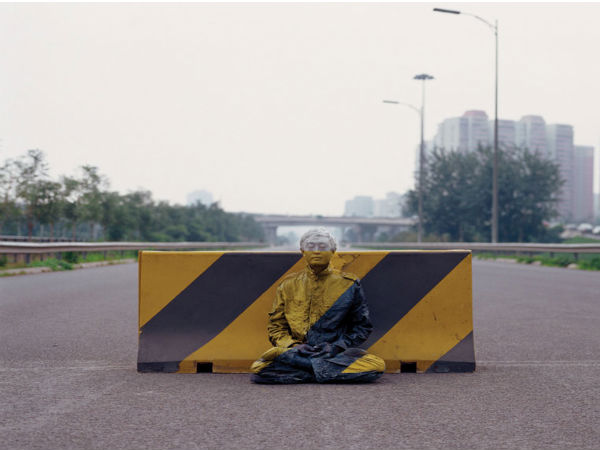 ಚಿತ್ರದೊಳಗೊಬ್ಬ ಅದೃಶ್ಯ ಮಾನವ ..!