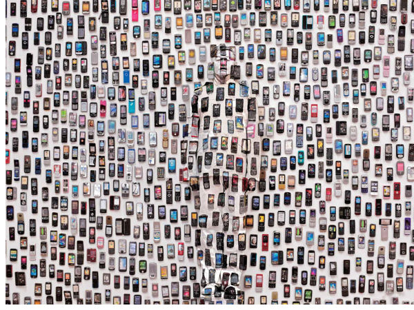 ಚಿತ್ರದೊಳಗೊಬ್ಬ ಅದೃಶ್ಯ ಮಾನವ ..!