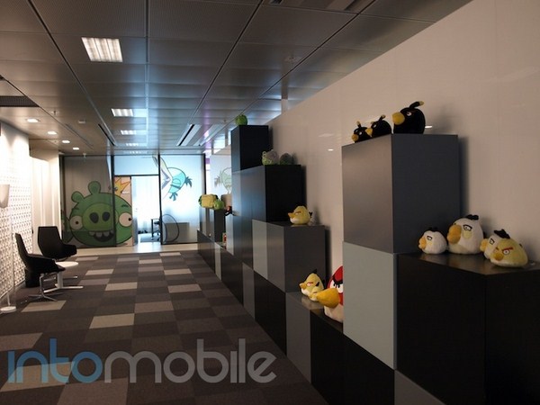 ಆಂಗ್ರಿ ಬರ್ಡ್ಸ ಆಫೀಸ್‌  ಹೇಗಿದೆ ಗೊತ್ತಾ ?