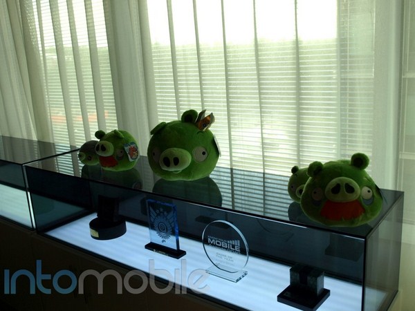 ಆಂಗ್ರಿ ಬರ್ಡ್ಸ ಆಫೀಸ್‌  ಹೇಗಿದೆ ಗೊತ್ತಾ ?