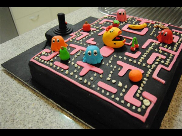 ಈ ರೀತಿಯ ಗ್ಯಾಡ್ಜೆಟ್‌ ಕೇಕ್‌ಗಳನ್ನು ನೋಡಿದ್ದೀರಾ ?