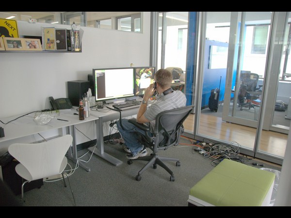 ಸೋನಿ ಕಂಪೆನಿಯನ್ನು ನೋಡೋಣ ಬನ್ನಿ