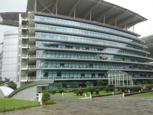  ಚೆನ್ನೈನ ಟಾಟಾ ಕ್ಯಾಂಪಸ್‌ನಲ್ಲಿ ಸುತ್ತಾಡಿ