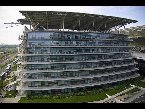  ಚೆನ್ನೈನ ಟಾಟಾ ಕ್ಯಾಂಪಸ್‌ನಲ್ಲಿ ಸುತ್ತಾಡಿ