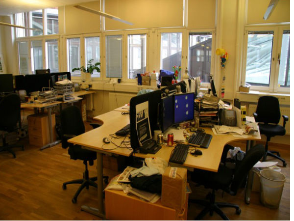 ಸುಂದರ ಇ -ಬೇ ಆಫೀಸ್‌ ಚಿತ್ರಗಳು ನಿಮಗಾಗಿ