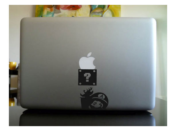 ಮ್ಯಾಕ್‌ಬುಕ್‌ ಕ್ರಿಯೆಟಿವ್‌ ಸ್ಟಿಕ್ಕರ್‌ಗಳು