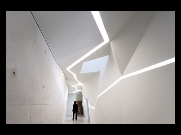 ಸುಂದರ ವೊಡಾಫೋನ್‌ ಆಫೀಸ್‌