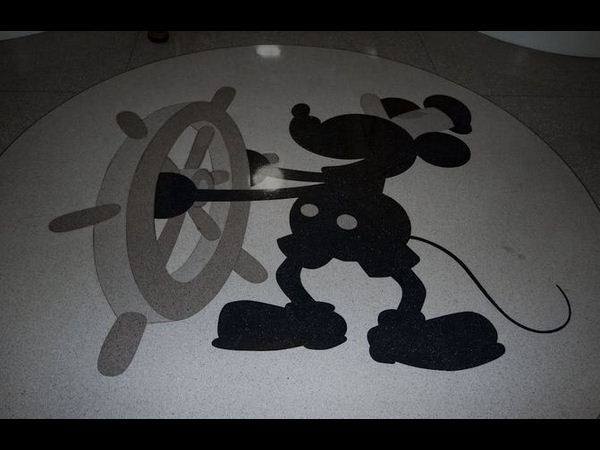 ವಾಲ್ಟ್‌ ಡಿಸ್ನಿ ಕೇಂದ್ರ ಕಛೇರಿ ಇಲ್ಲಿದೆ  ನೋಡಿ