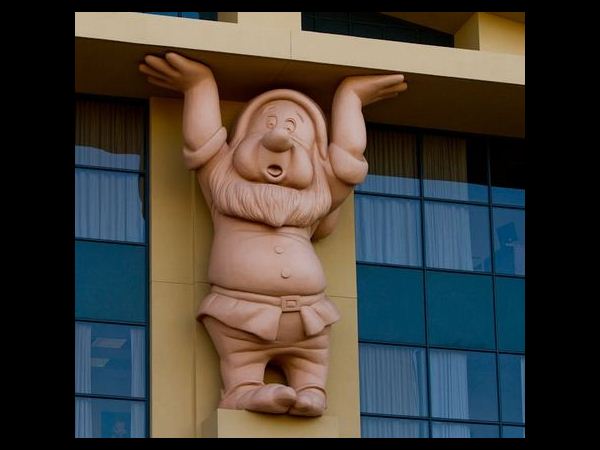 ವಾಲ್ಟ್‌ ಡಿಸ್ನಿ ಕೇಂದ್ರ ಕಛೇರಿ ಇಲ್ಲಿದೆ  ನೋಡಿ