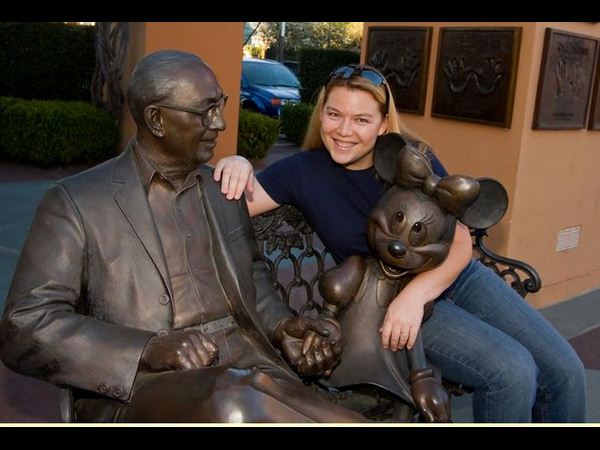 ವಾಲ್ಟ್‌ ಡಿಸ್ನಿ ಕೇಂದ್ರ ಕಛೇರಿ ಇಲ್ಲಿದೆ  ನೋಡಿ