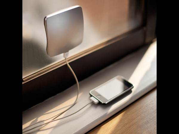 ಮೊಬೈಲ್‌ ಚಾರ್ಜರ್‌ 