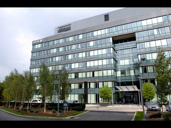 ಫ್ಯೂಜಿ ಜೆರಾಕ್ಸ್‌ ಆಫೀಸ್‌ ಫೋಟೋ