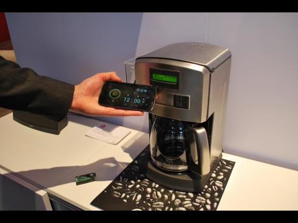 ಮೊಬೈಲ್‌ನಲ್ಲೇ ಕಾಫಿ ಬಿಸಿ ಮಾಡಿ.!