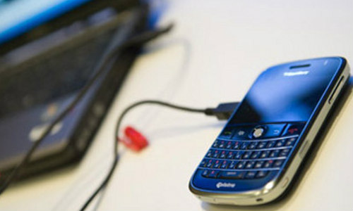 ಪವರ್ಕಟ್ ಆದಲ್ಲಿ ಫೋನ್ ಚಾರ್ಜ್ಮಾಡಲು ಕೆಲ ಸರಳ ಉಪಾಯ ಪವರ್ಕಟ್ ಆದಲ್ಲಿ ಫೋನ್ ಚಾರ್ಜ್ಮಾಡಲು ಕೆಲ ಸರಳ ಉಪಾಯ