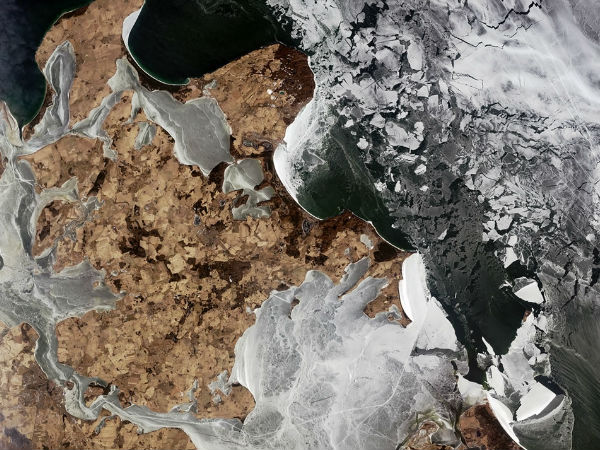 ನಾಸಾ ಕ್ಯಾಮೆರಾದಲ್ಲಿ ಭೂಮಿ