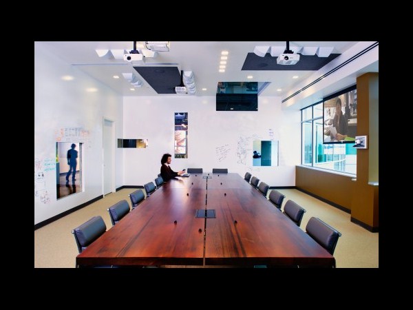 ಸುಂದರ ಎಓಎಲ್‌ ಆಫೀಸ್‌ ನೋಡಿ