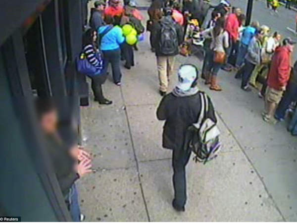 ಬೋಸ್ಟನ್‌ ಸ್ಪೋಟ: ಶಂಕಿತರ ಫೋಟೋ ಬಿಡುಗಡೆ