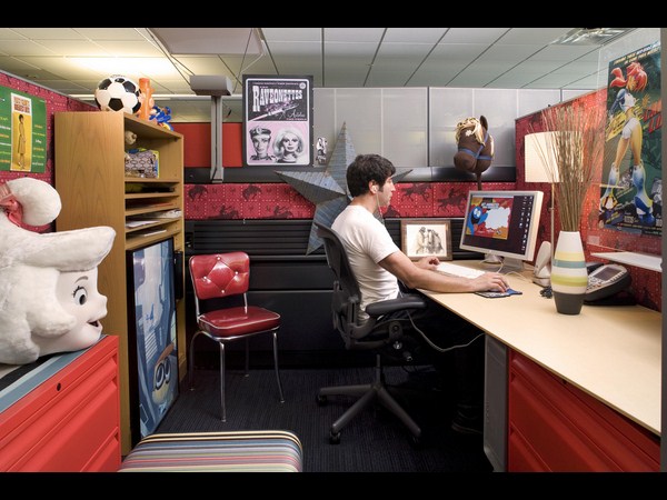 ಸುಂದರ ಕಾರ್ಟೂನ್‌ ನೆಟ್‌ವರ್ಕ್‌ ಆಫೀಸ್‌ 