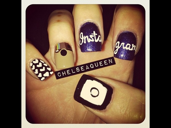 ಸೋಶಿಯಲ್‌ ಮೀಡಿಯಾದ ಹುಚ್ಚು ಅಭಿಮಾನಿಗಳು