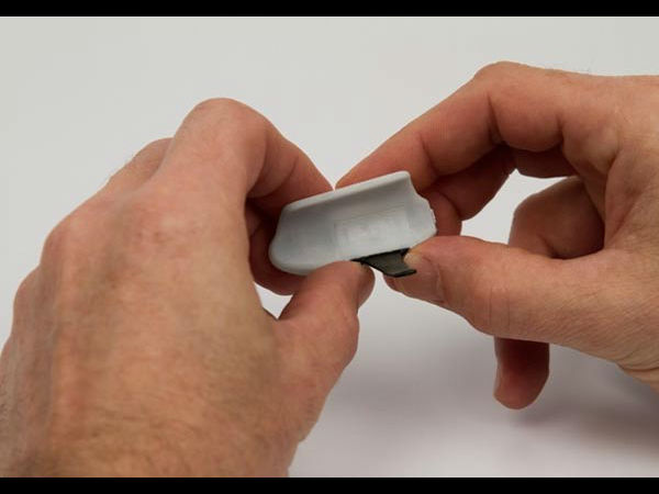 ಕೈ ಬೆರಳಿನಲ್ಲಿ ಮೌಸ್‌ ಧರಿಸಿ ಕಂಪ್ಯೂಟರ್‌ ನಿಯಂತ್ರಿಸಿ