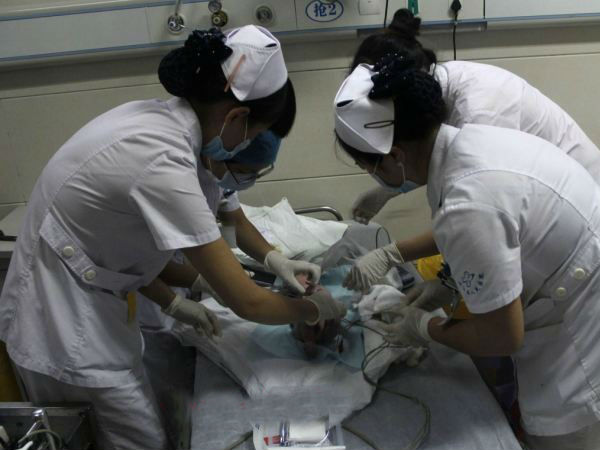  ಟಾಯ್ಲೆಟ್ ಪೈಪ್‌ನಲ್ಲಿ ಸಿಕ್ಕಿಬಿದ್ದ ಮಗುವನ್ನು ರಕ್ಷಣೆ ಮಾಡಿದ್ದು ಹೇಗೆ ?