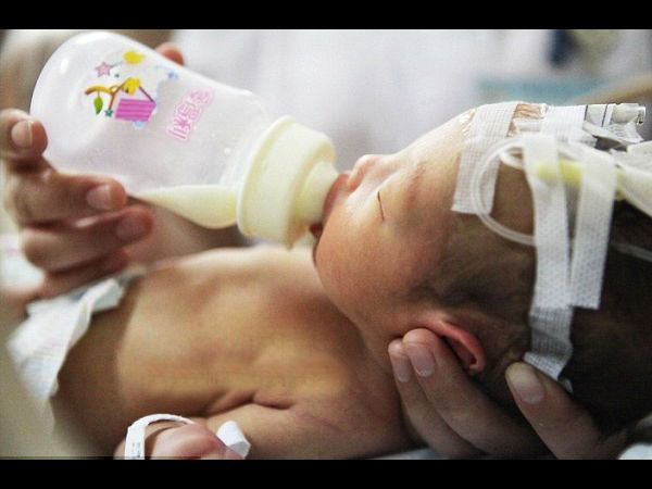  ಟಾಯ್ಲೆಟ್ ಪೈಪ್‌ನಲ್ಲಿ ಸಿಕ್ಕಿಬಿದ್ದ ಮಗುವನ್ನು ರಕ್ಷಣೆ ಮಾಡಿದ್ದು ಹೇಗೆ ?